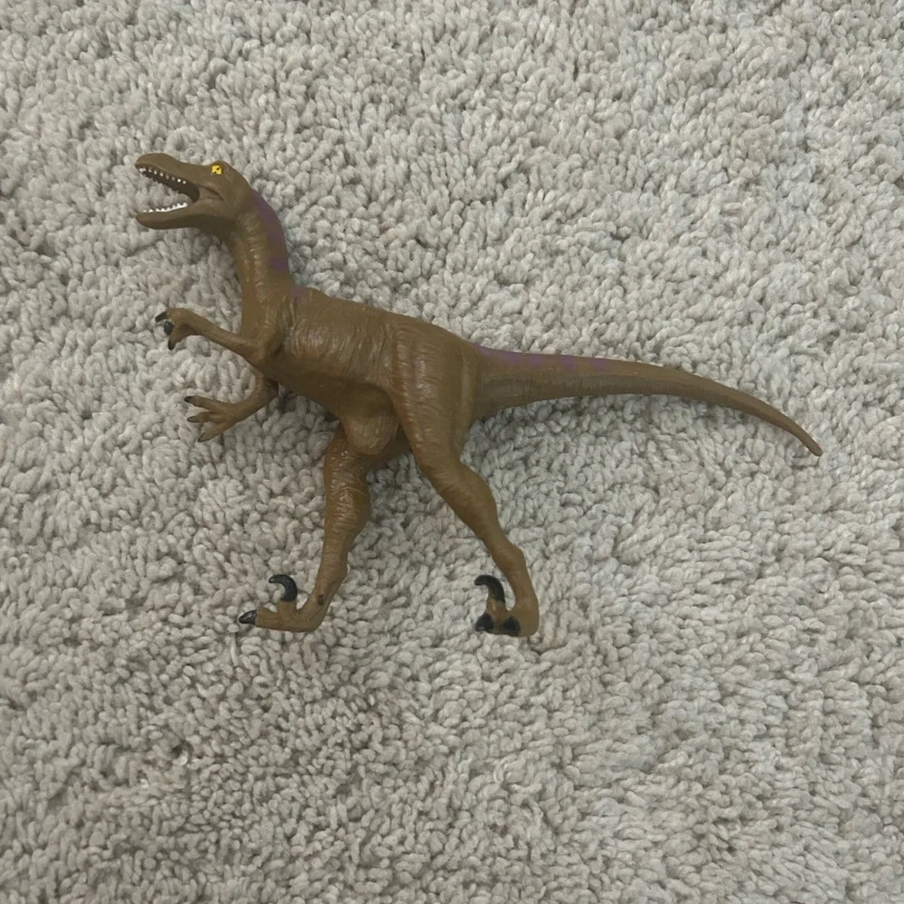 Geoworld metaraptor dinosaur